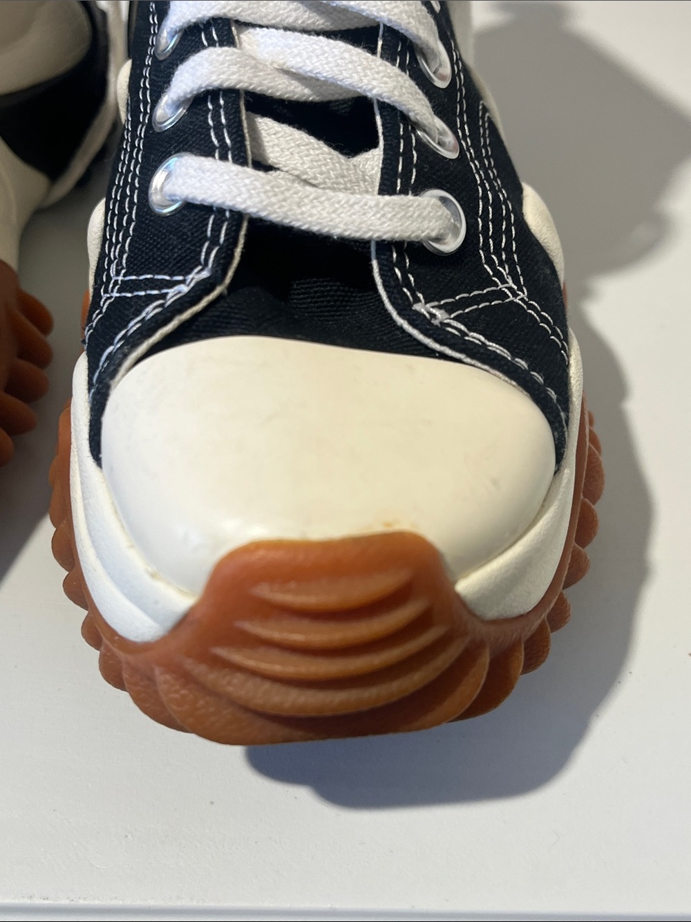 Converse Run Star Motion Black and White High-Top Sneakers - Picture 13 of 14